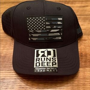 NWT Runs Deep Black Tactical Cap